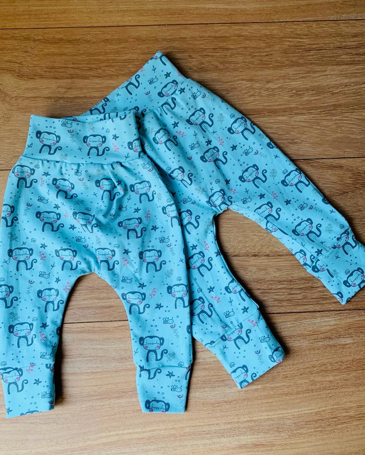 Babybroekje Aapje Blauw Maat 56