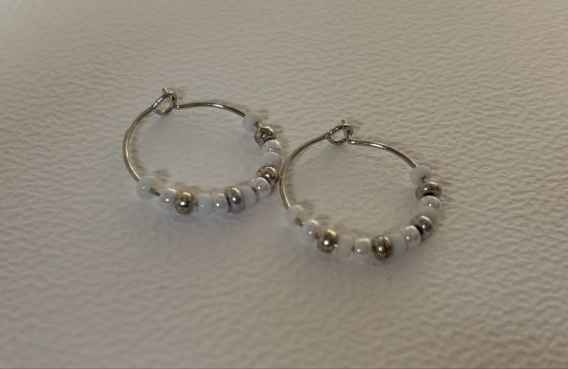 Oorbellen wit zilver