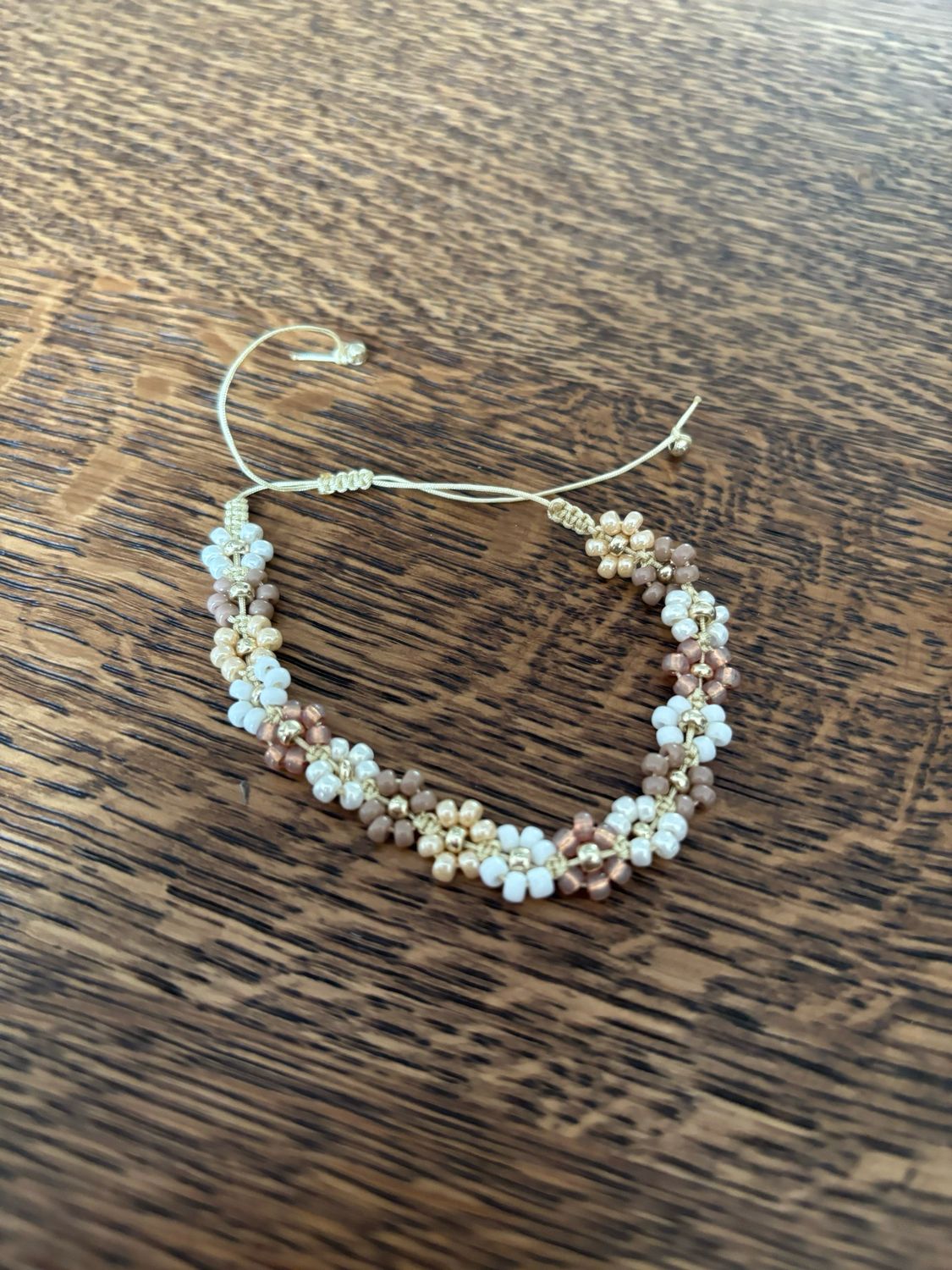 Armband bloem neutraal