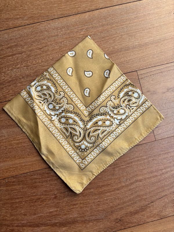 Sjaaltje Paisley ecru