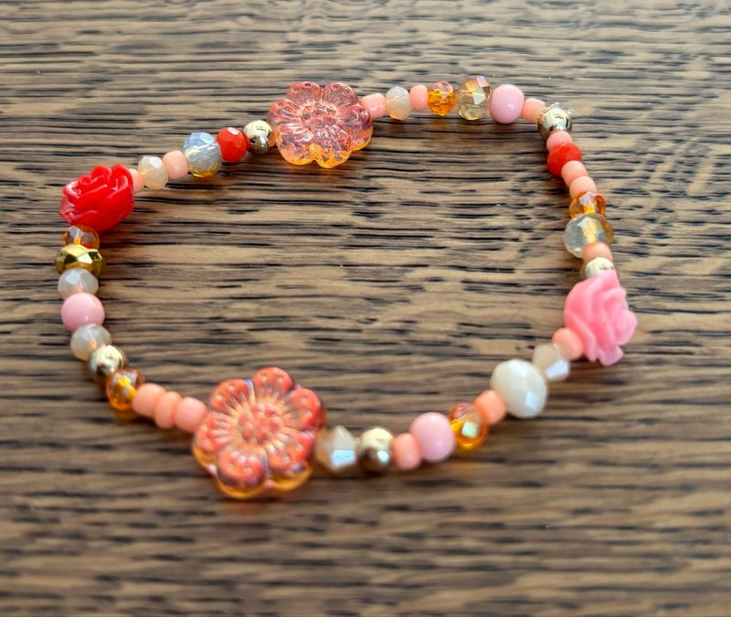 Armbandje flower ?