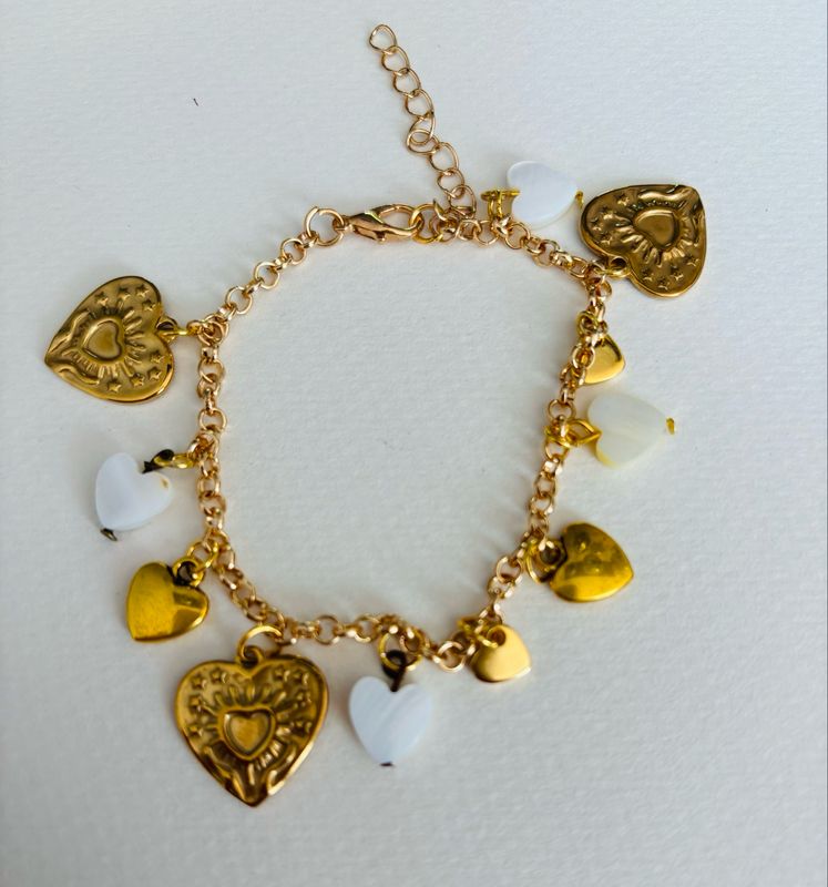 Bedelarmband hartjes