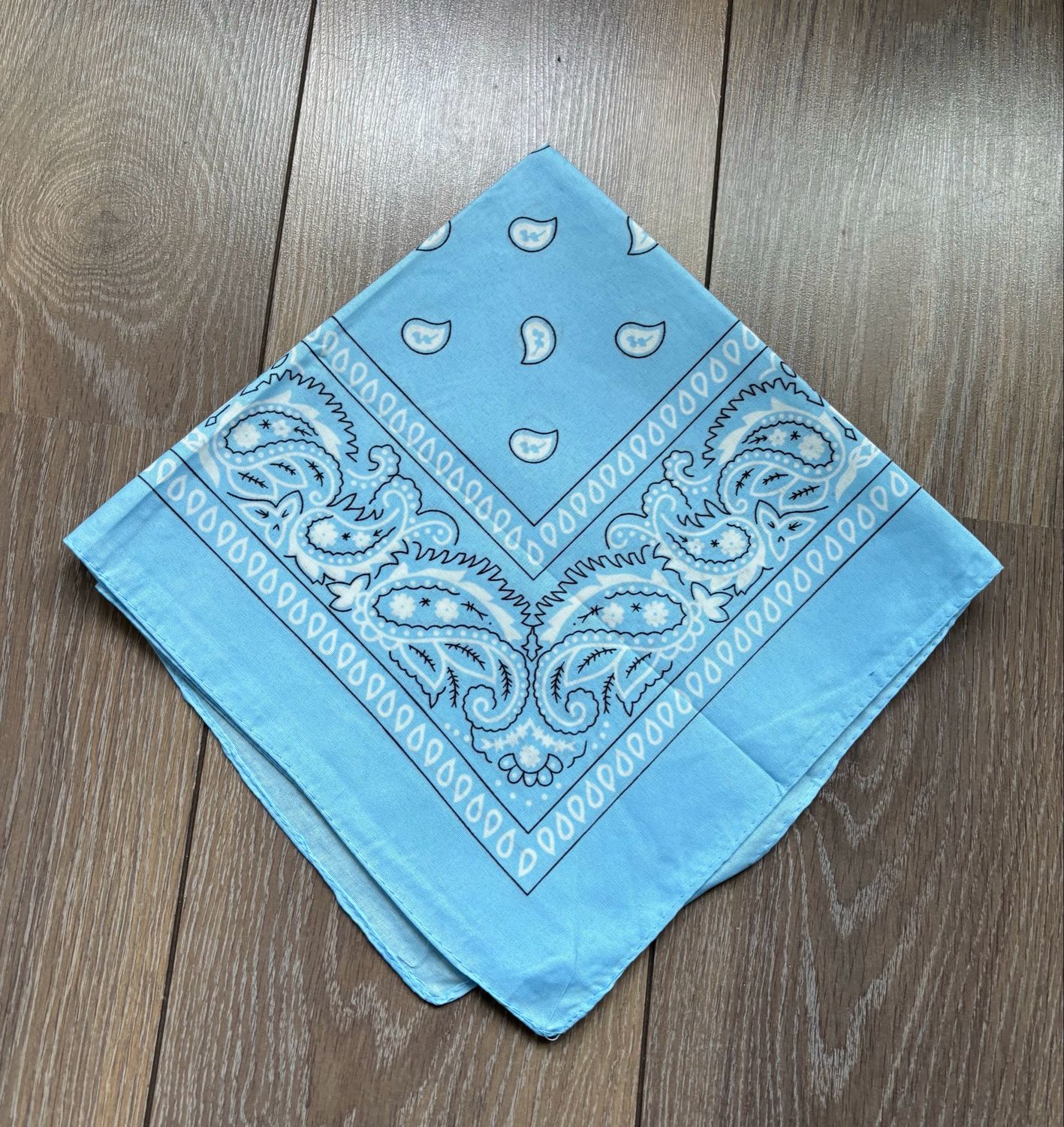 Sjaaltje Paisley licht blauw