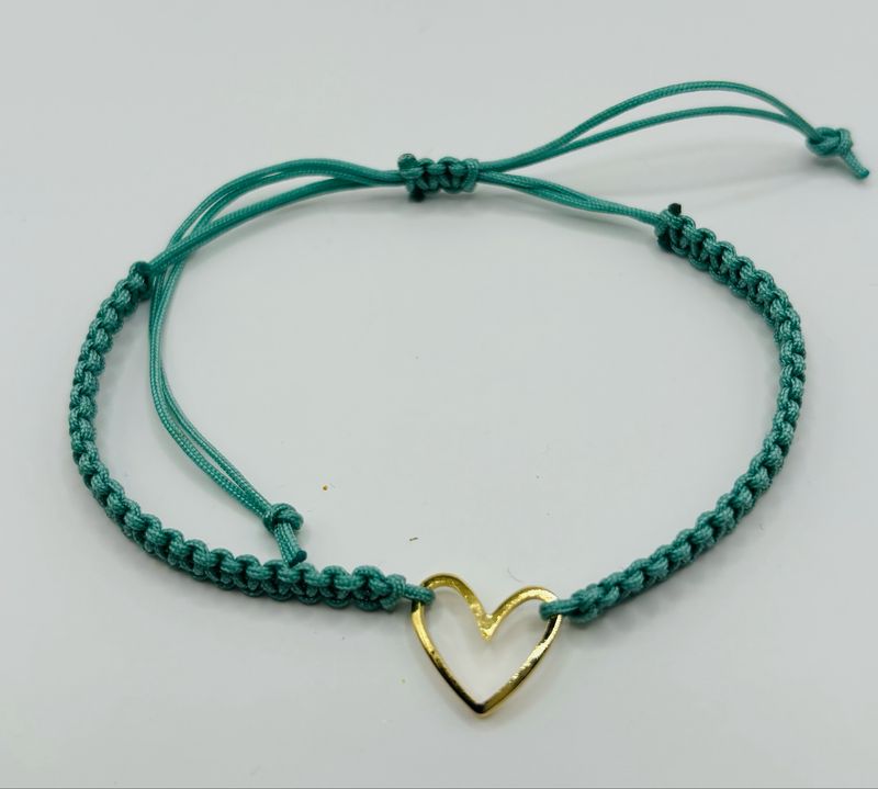Armbandje macramé ??