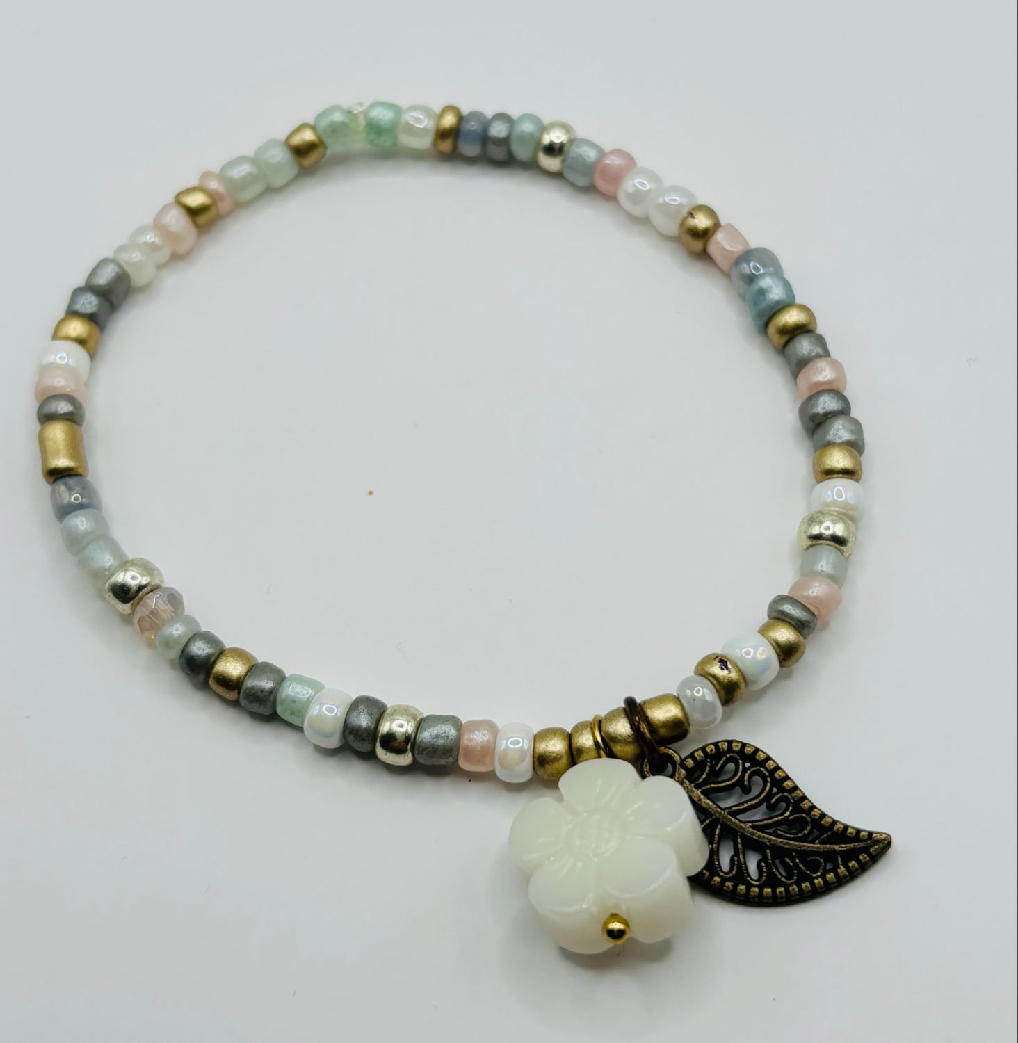 Armband wit flower