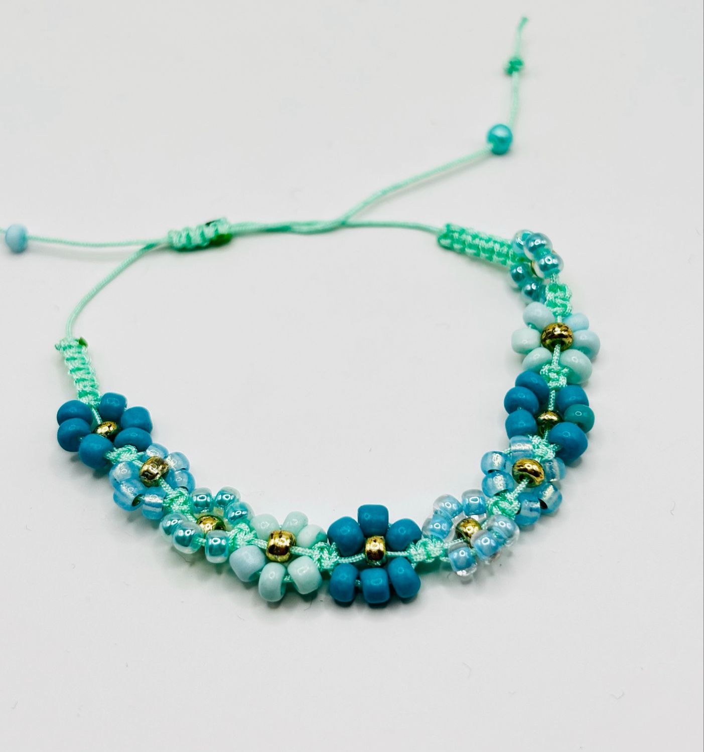 Armband bloem blauw