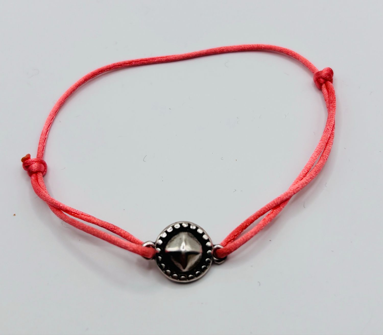 Satijnarmbandje ornament zilver