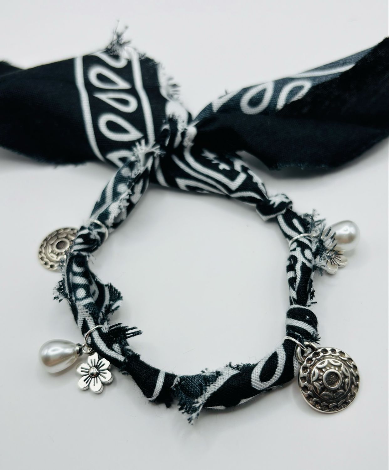 Bandana armband zwart