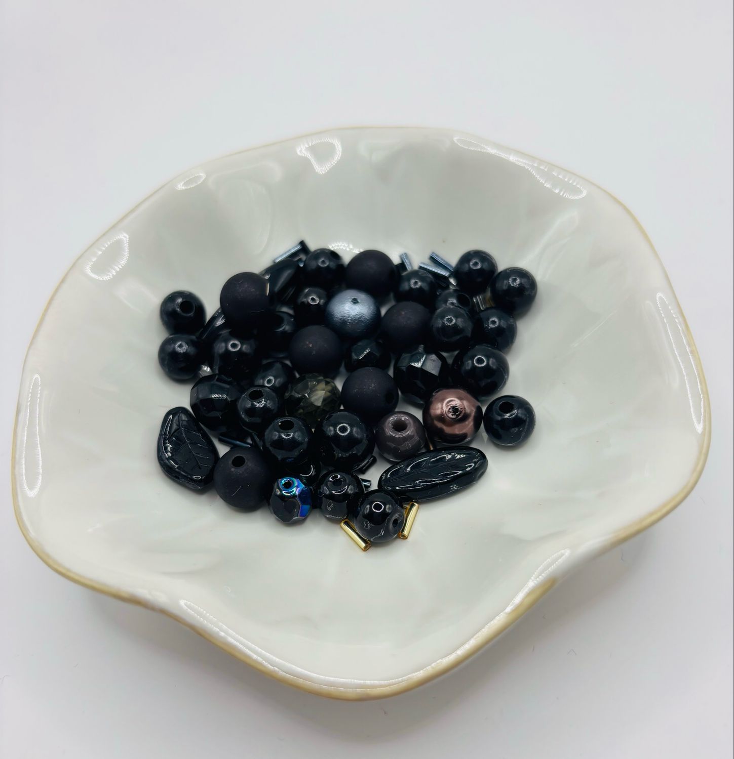 Glaskralen mix zwart 100gr
