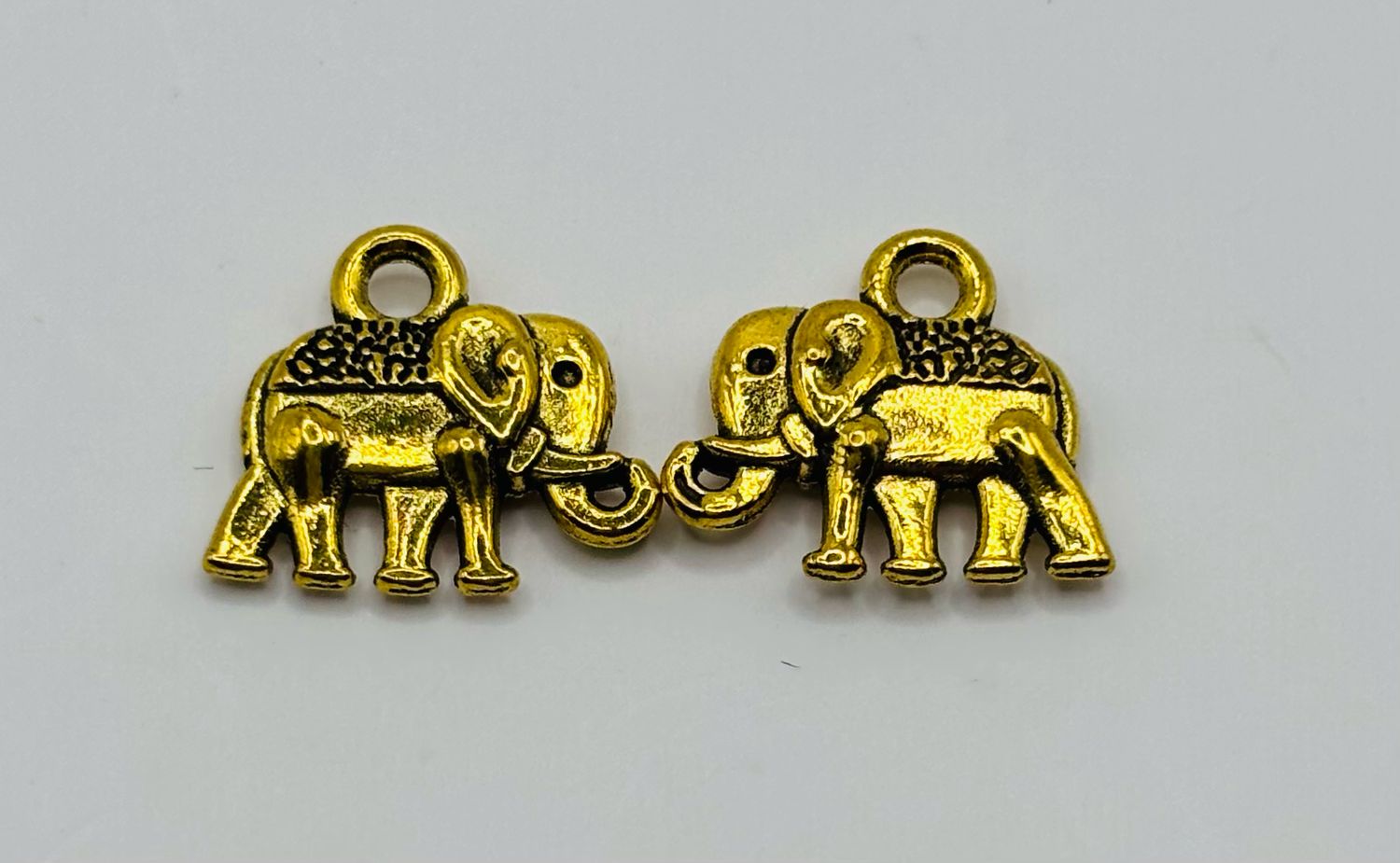 Bedel olifant ? 1cm