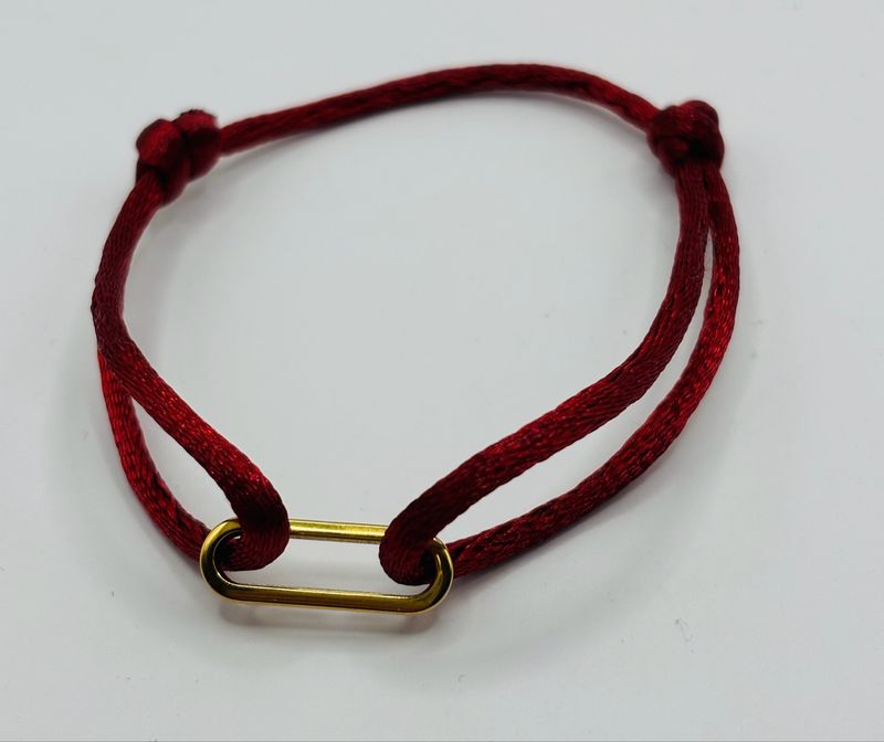 Satijnarmbandje rood gouden schakel