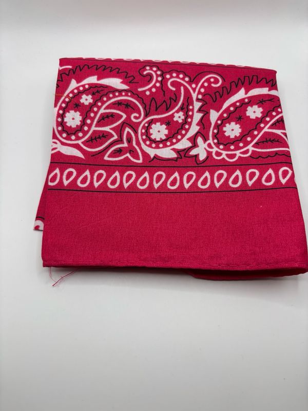 Sjaaltje Paisley donkerroze