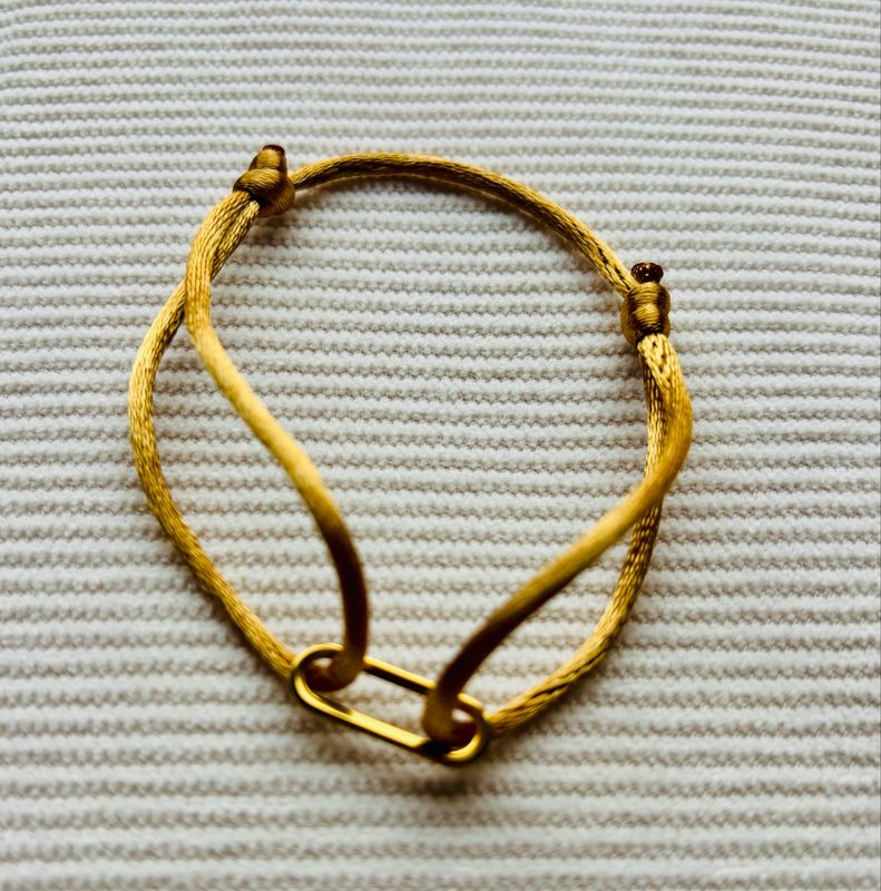 Satijnarmbandje gold