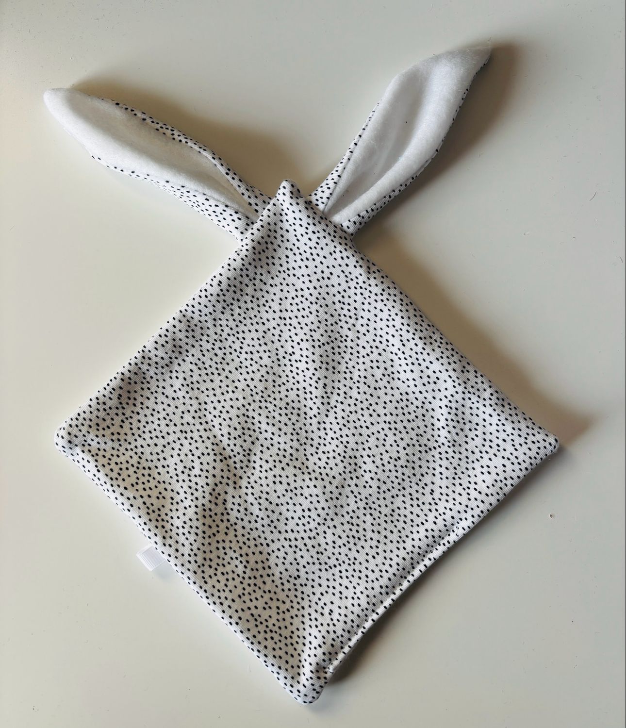 Konijnen knuffeldoekje stipjes Konijnen knuffeldoekje stipjes