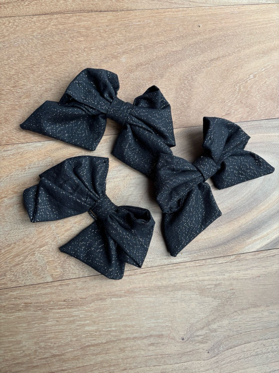 Strik glitter zwart / elastiek Strik glitter zwart / elastiek