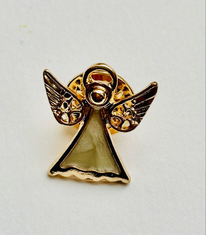 Engeltje pin Engeltje pin