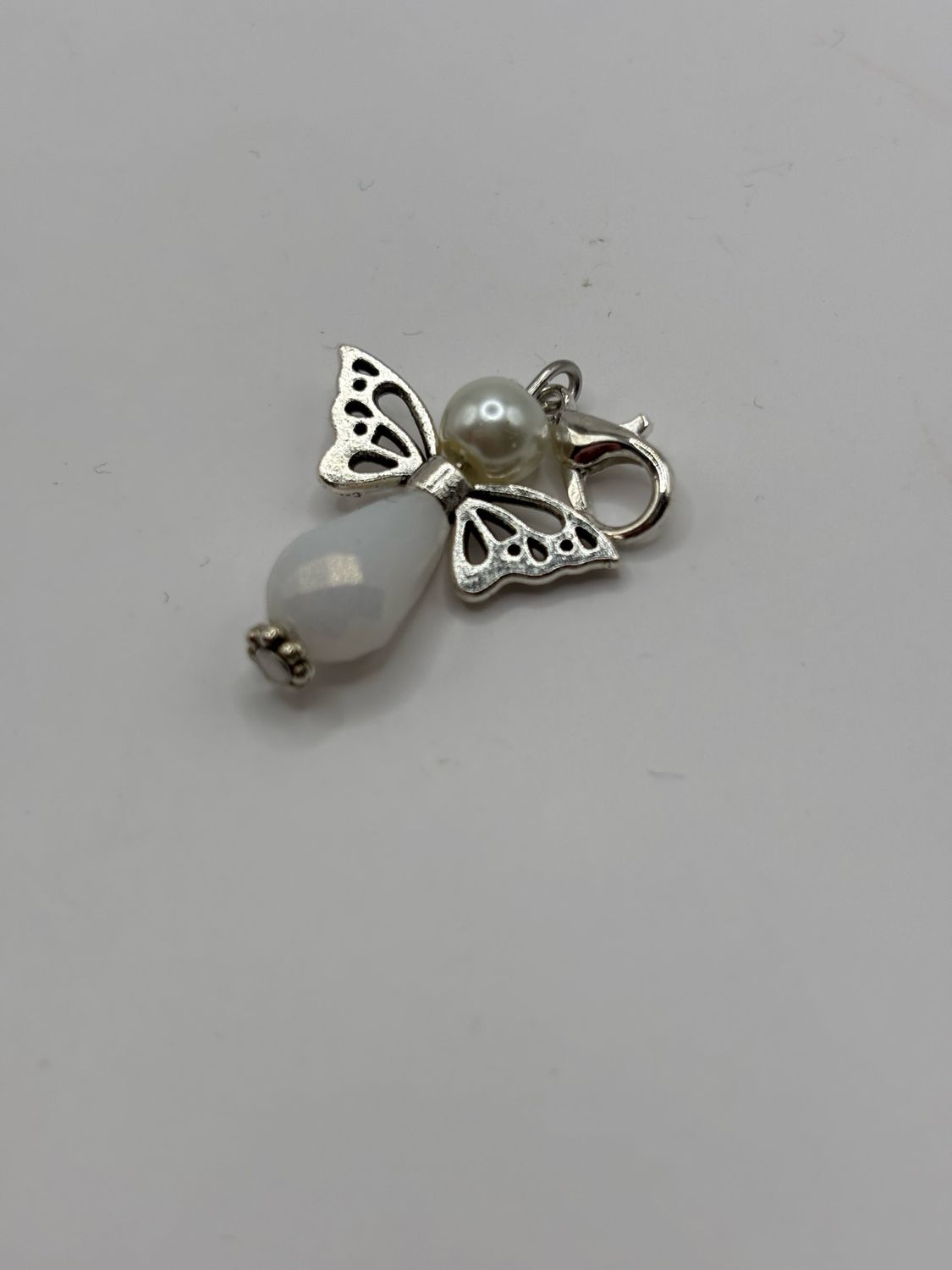 Engeltje ?? wit zilver