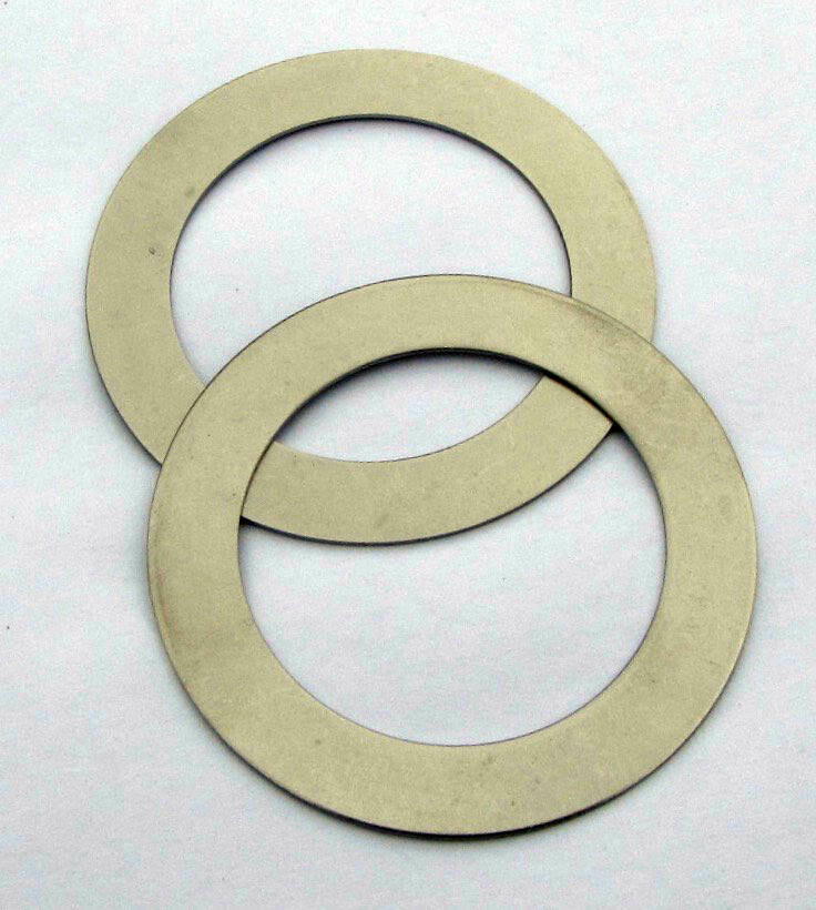 Aqua Chi Pair of large silver permanent rings