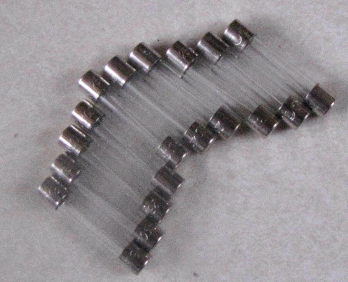 Aqua Chi 10-Pack of Fuses