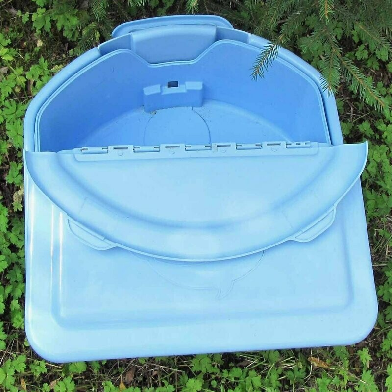 Blemished Tub and Carrying Case for Aqua Chi