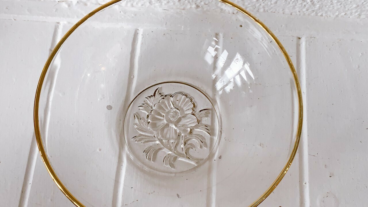 Gold Rimmed Jeanette Floragold Louisa Dishes, Item: Bowl