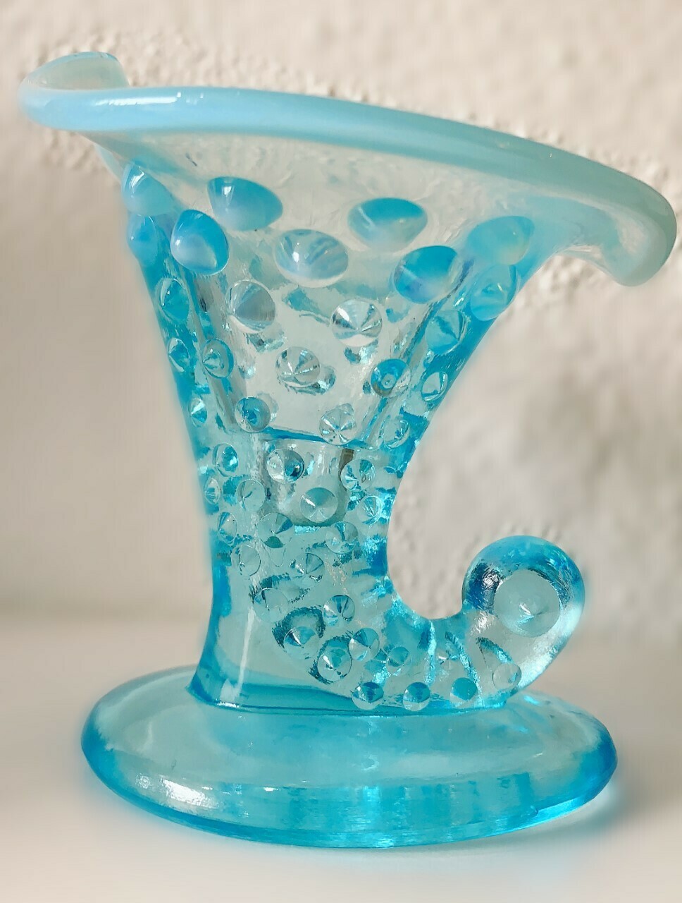 Fenton hobnail blue opalescent cornucopia vase