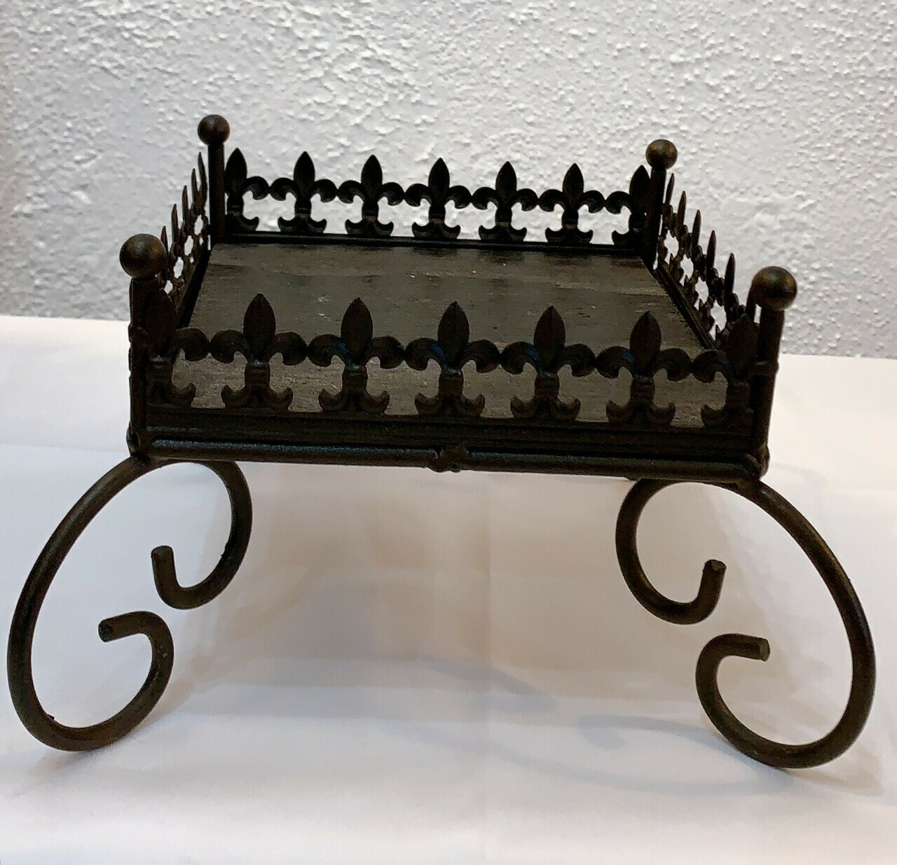 Wrought Iron Stand w/ Scroll Legs 5 1/2 h x 8" 