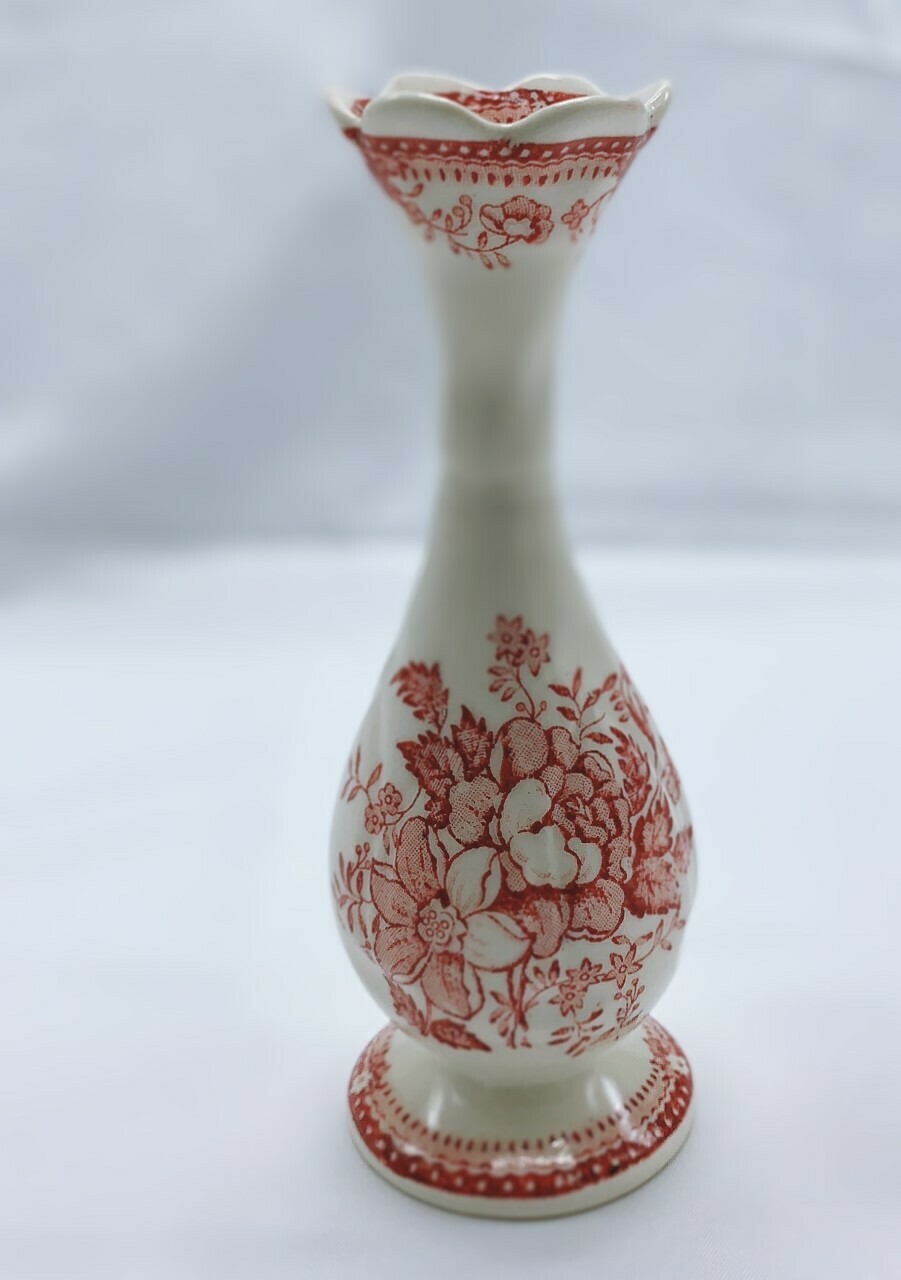Royal Staffordshire "Tonquin" bud vase