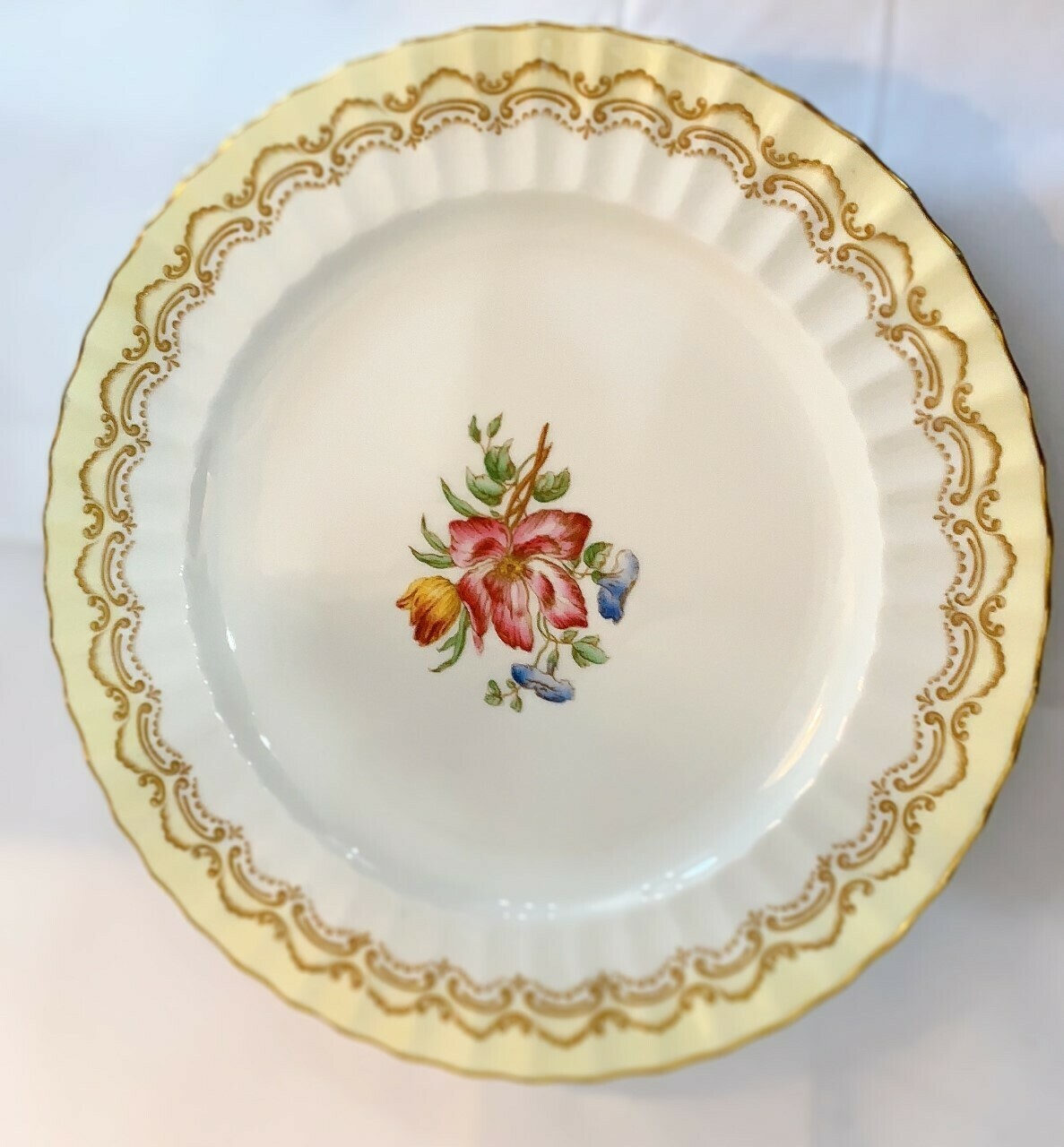 Cromwell by Royal Worcester Plate 10 1/2