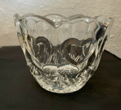 Crystal Heart Bowl/Vase 4" x 5 1/4" 