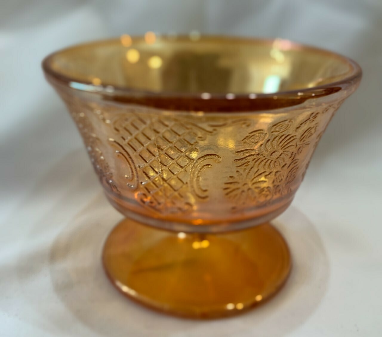 Federal Glass Company Marigold Carnival Cup 2.75"tall x 3.6" d