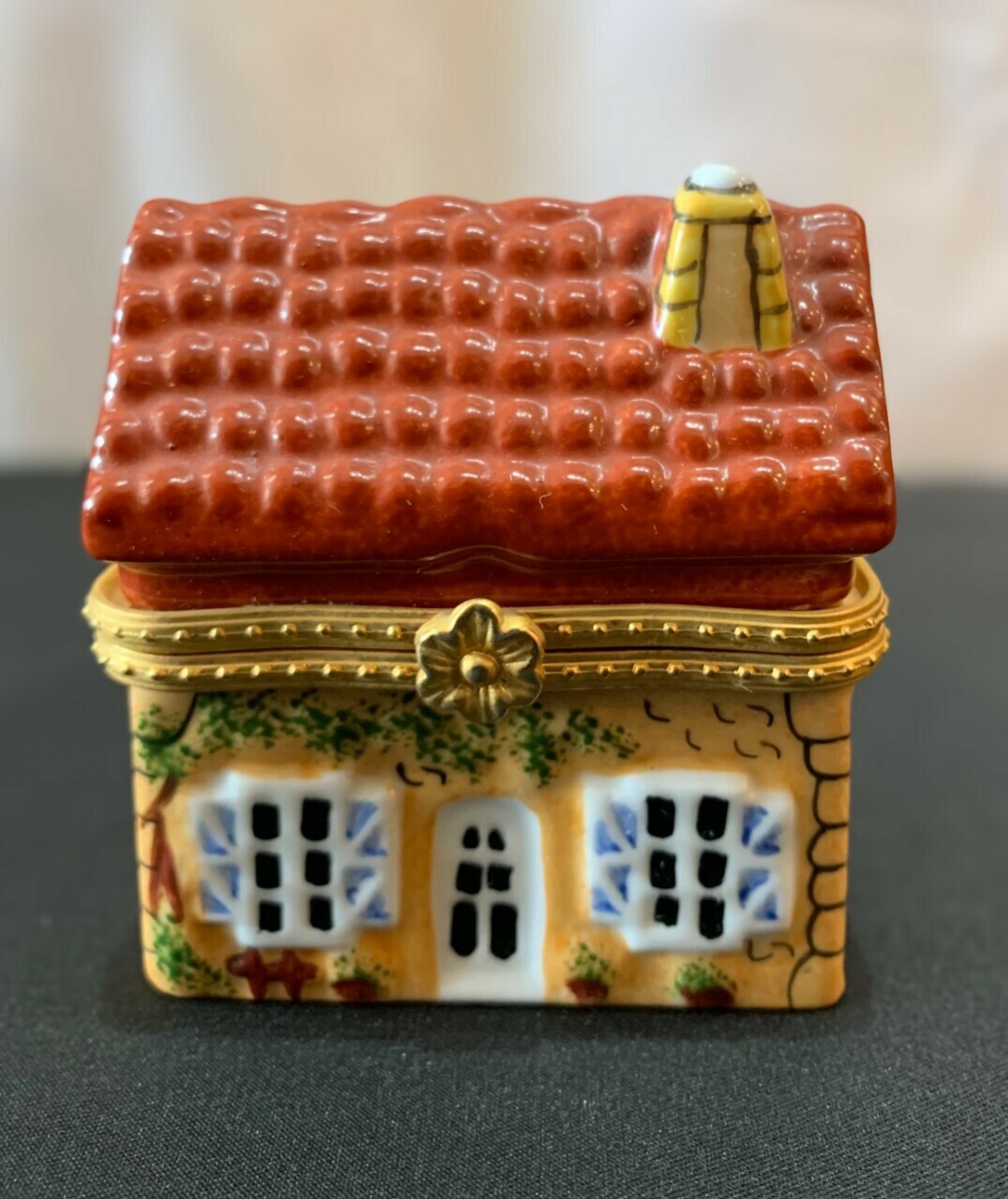Porcelain  House Trinket Jewelry Box  