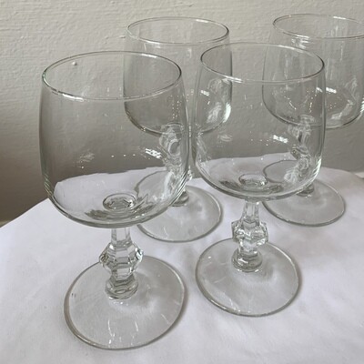 Vintage Wine Glasses 6" 