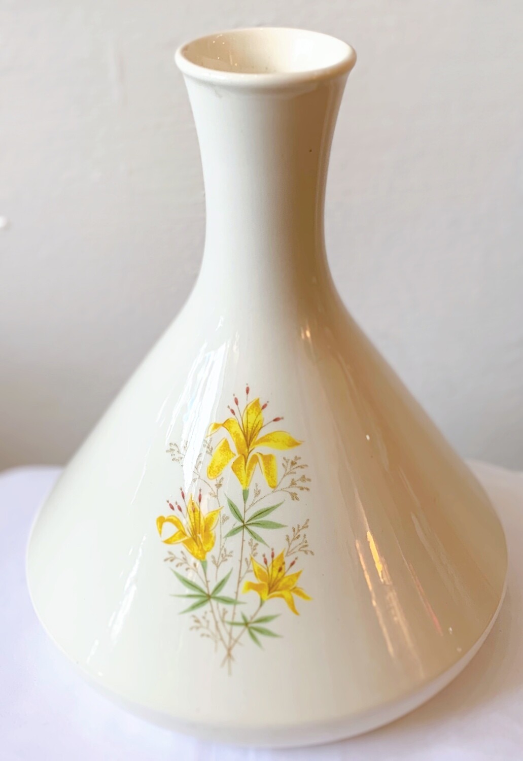 Vintage Mid Century Beaker Shaped Vase 9"