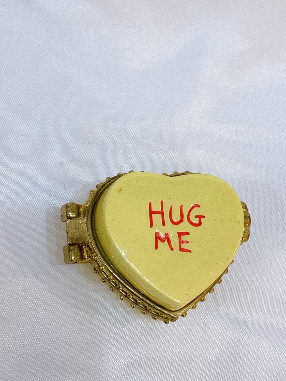 Hug Me Trinket Box 2”wide