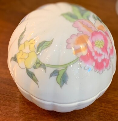 Elizabeth Arden Floral Porcelain Trinket Box