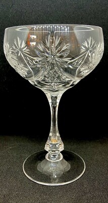 5 1/2” Champagne or Wine Glass 