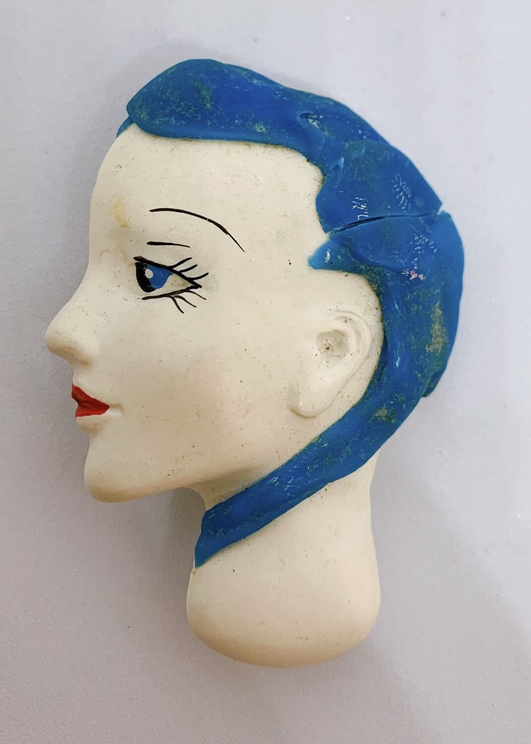 Retro Lady Blue Hair Brooch