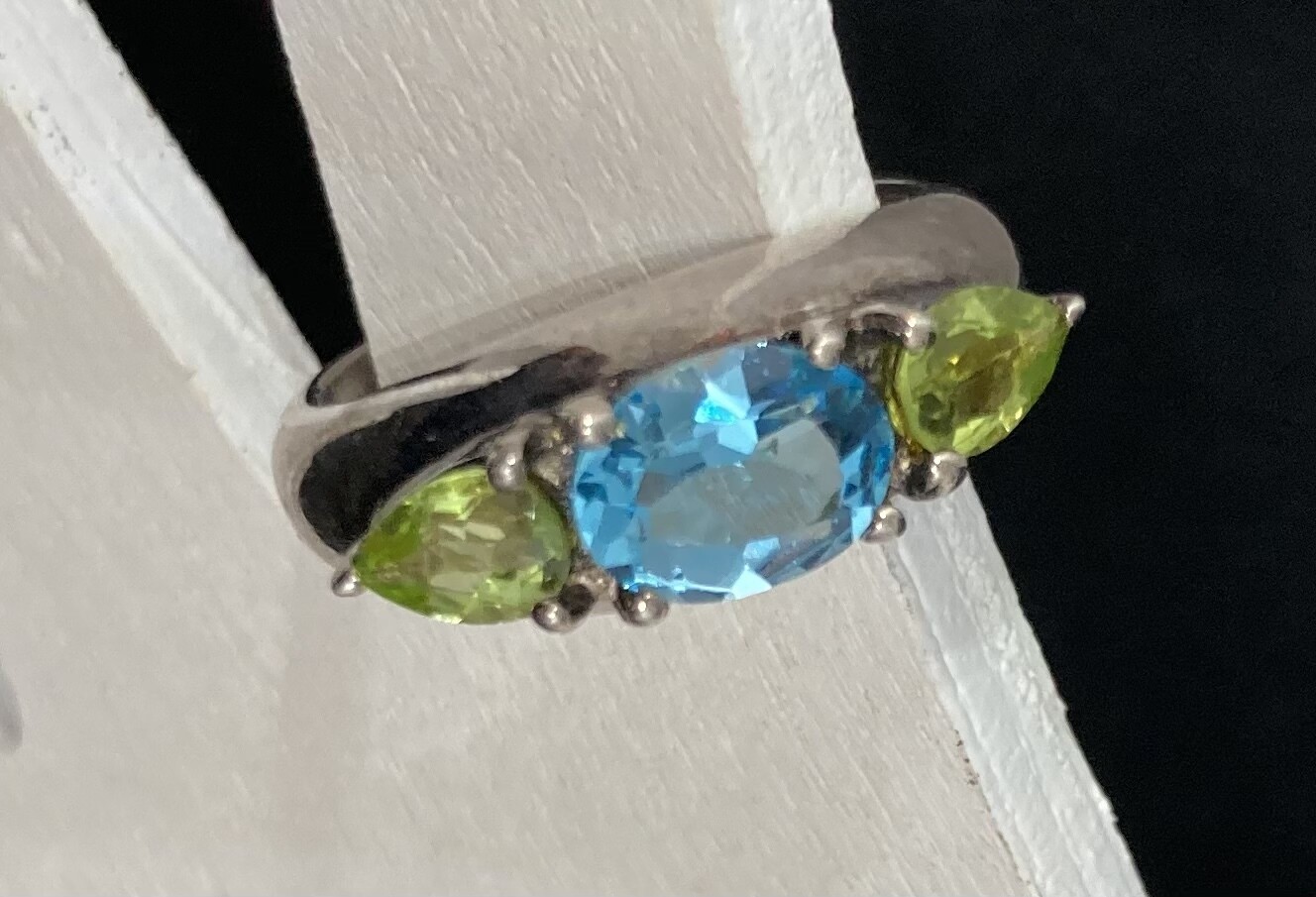Sterling Silver Aqua Blue and Peridot Stone Ring, Size 6 1/2