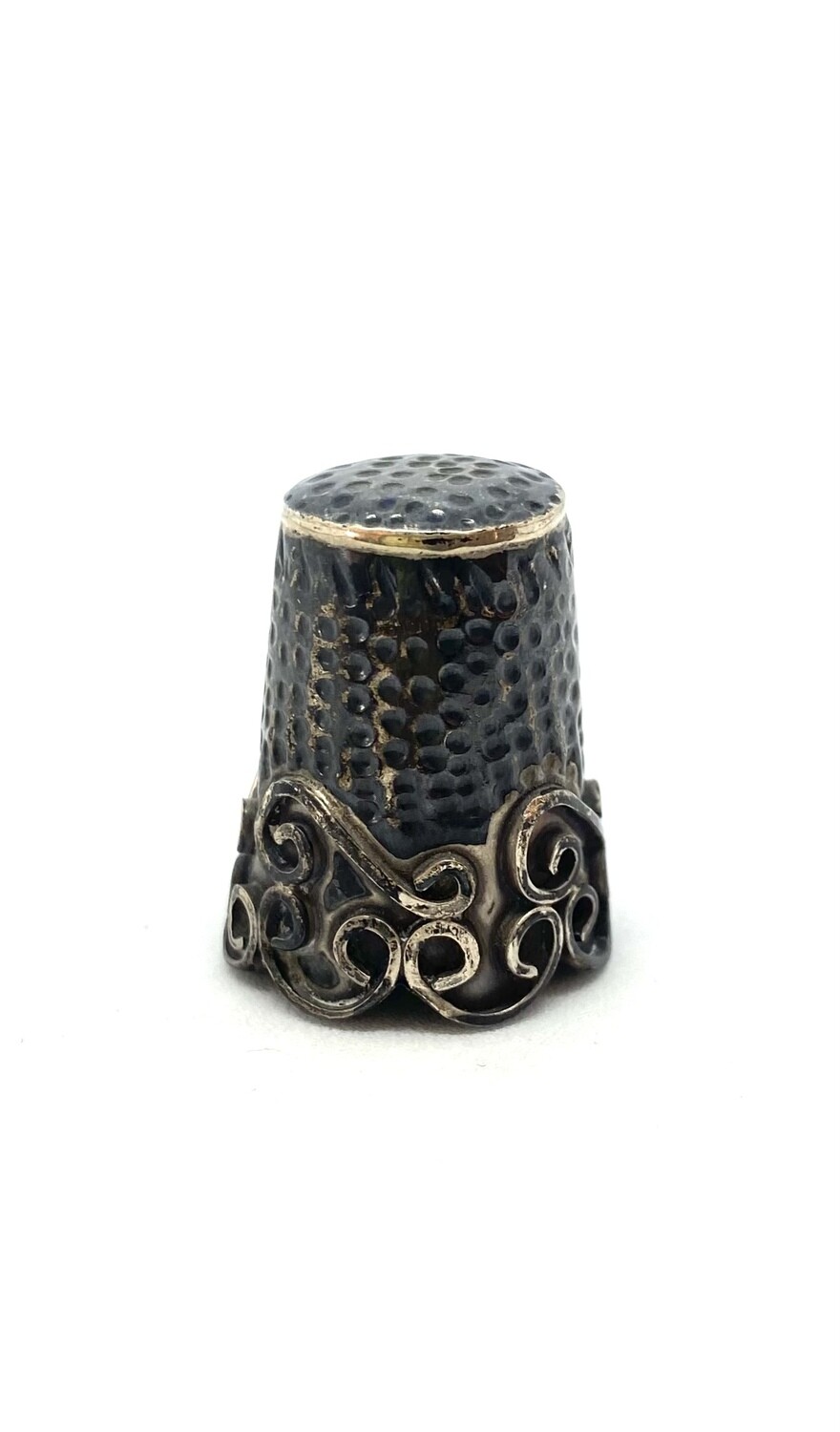 Vintage Scalloped Edge Ornate Thimble