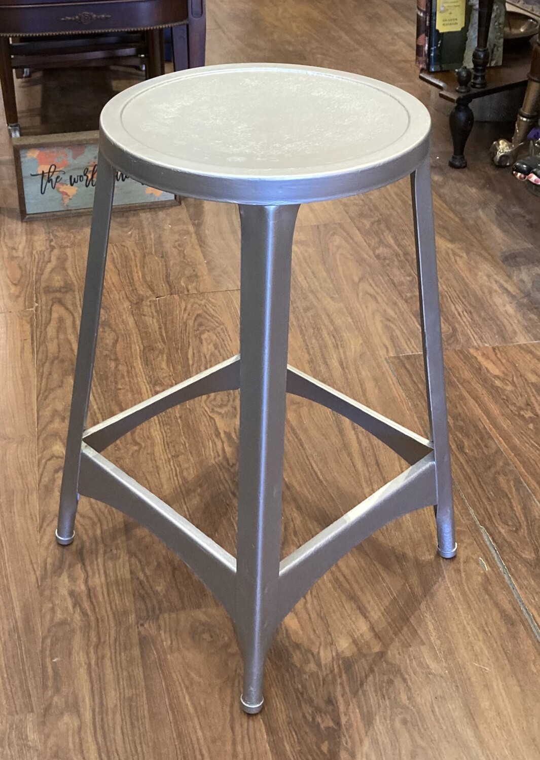 Vintage Metal Stool - 20 1/4”t