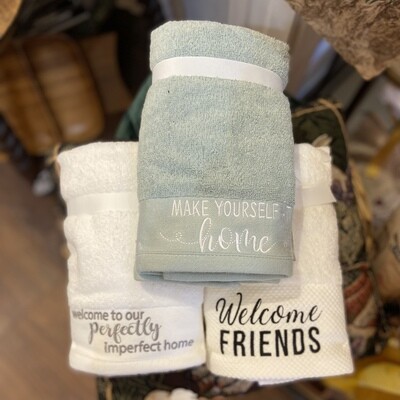 Deborah Connolly Hand Towel Set