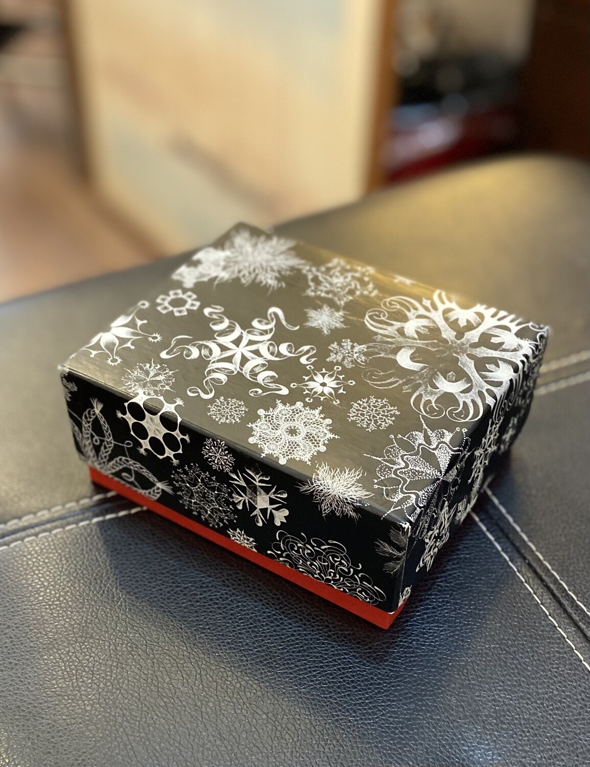 Winter Gift Box