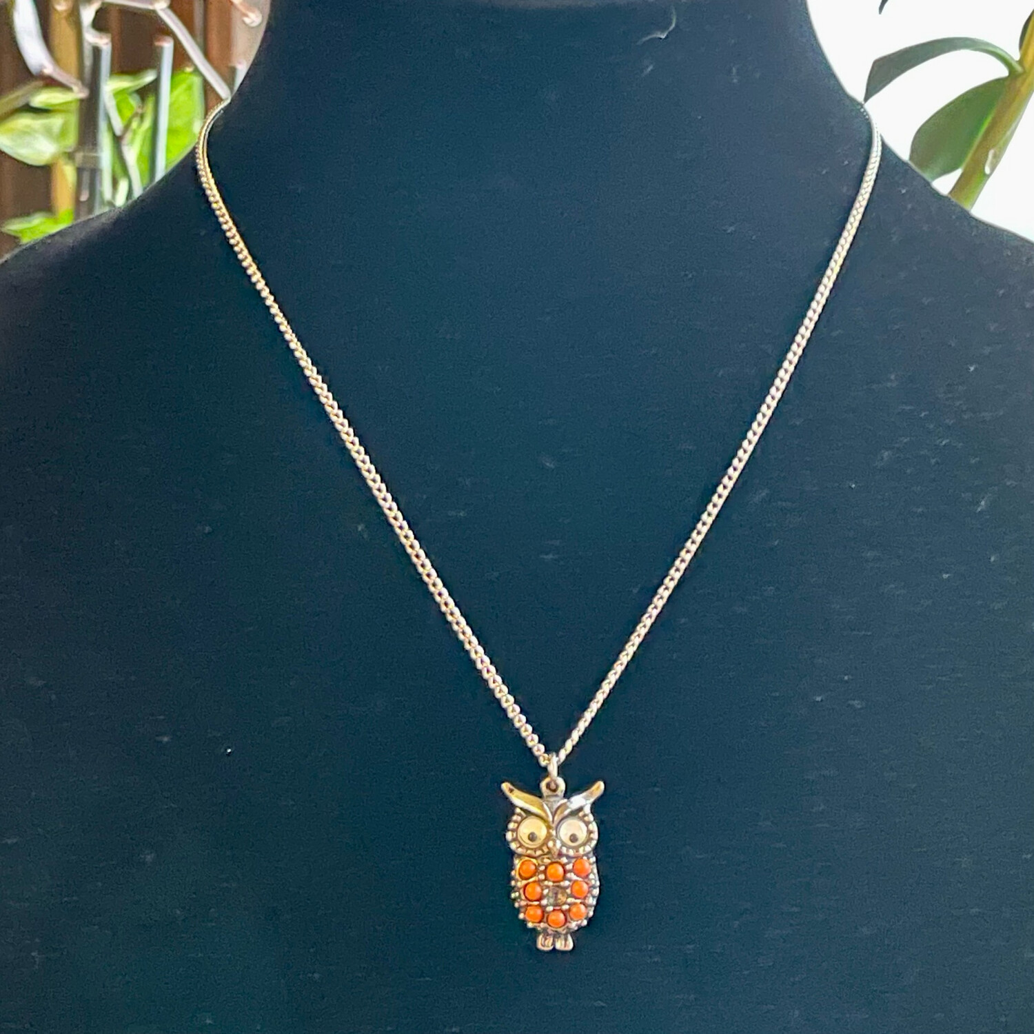Silver Tone Owl Necklace w/Coral and Googly Eyes  