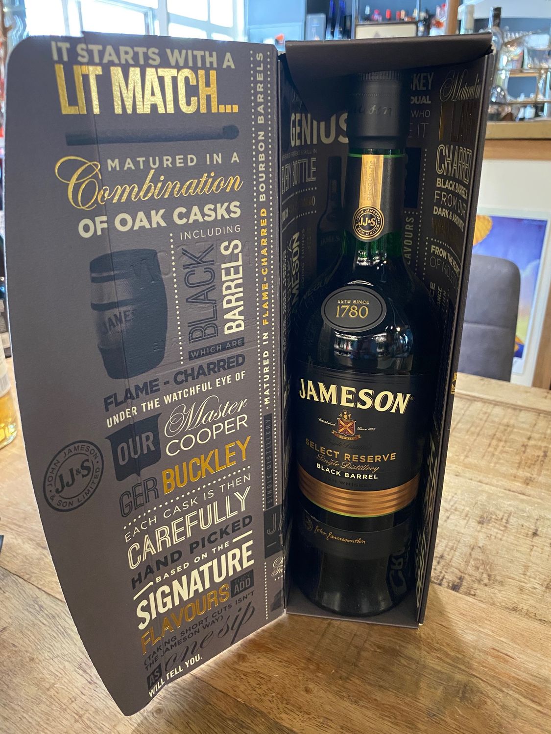Jameson Select Reserve Black Barrel whiskey