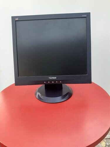 Ecran LED 19&quot;