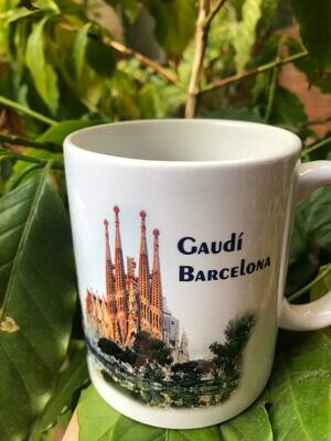 Barcelona Mug by BRACAFE / Taza Barcelona de BRACAFE Barcelona Mug by BRACAFE / Taza Barcelona de BRACAFE