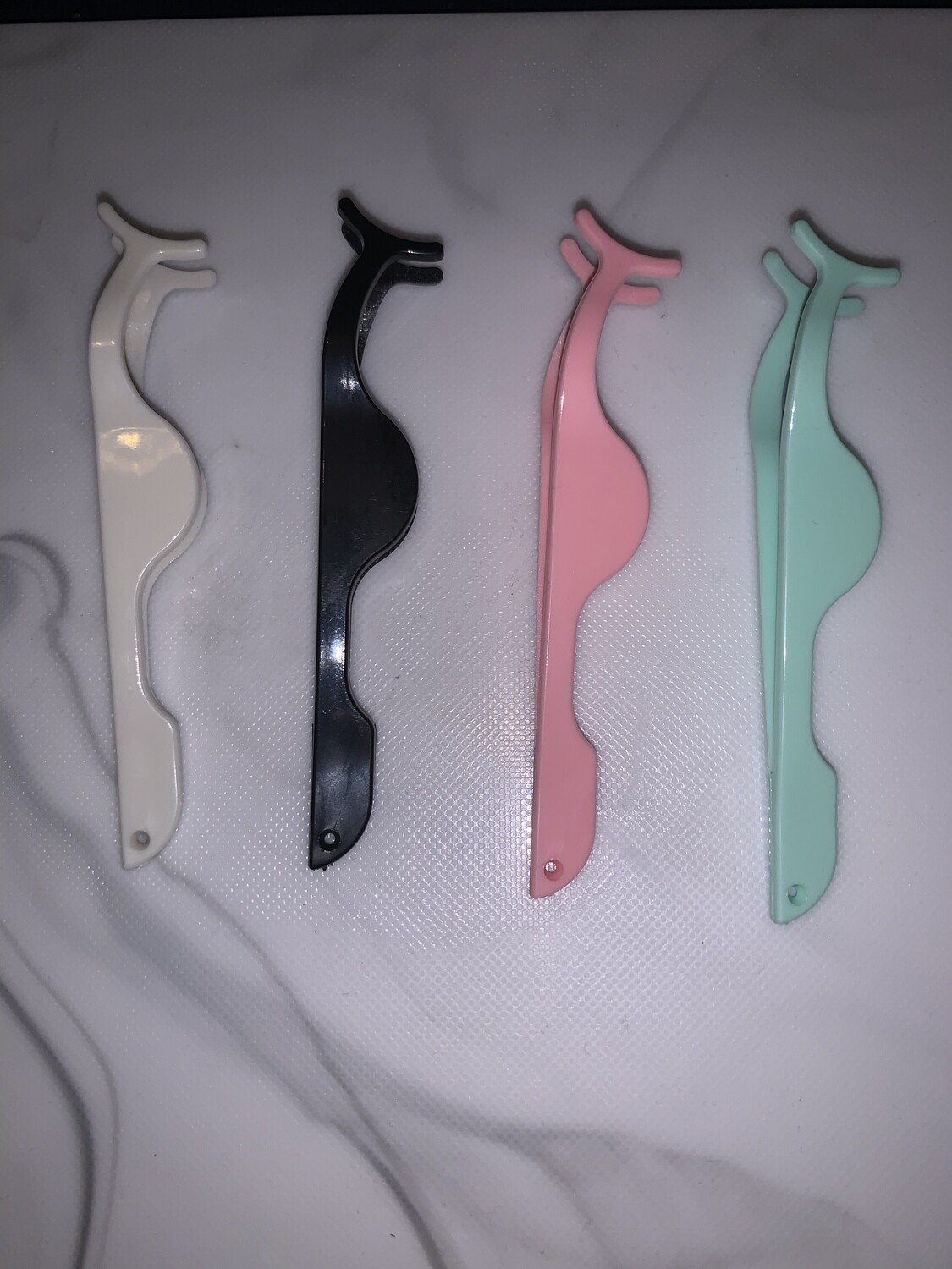 Mystery Eyelash Applicator