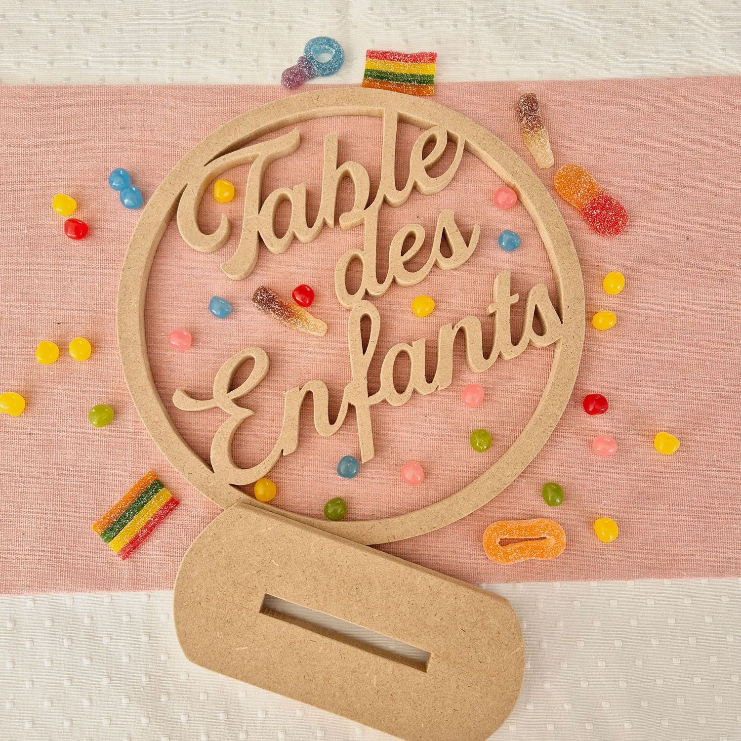 Centre de table " Table des Enfants"