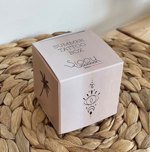 S tatoo box ( modèle au choix )